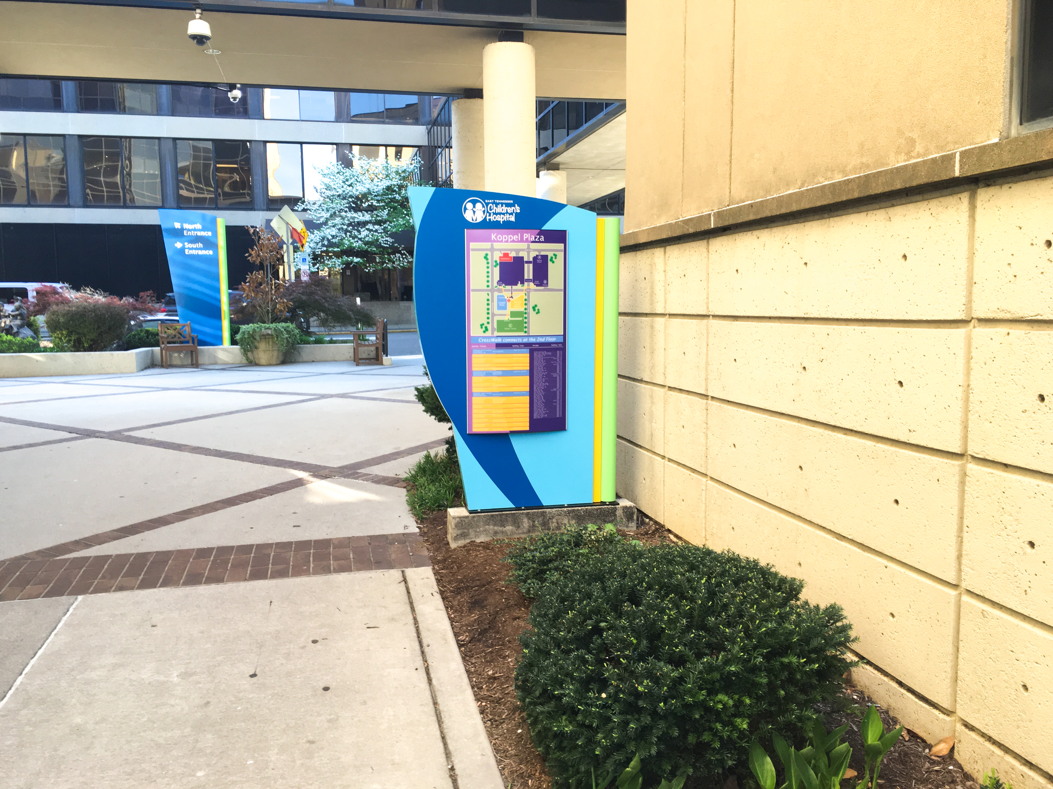 East Tennessee Children's Hospital Exterior Signage
